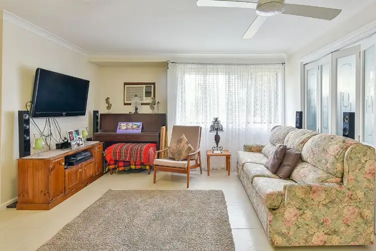Second view of Homely house listing, 5 Glenbrook Place, The Oaks NSW 2570