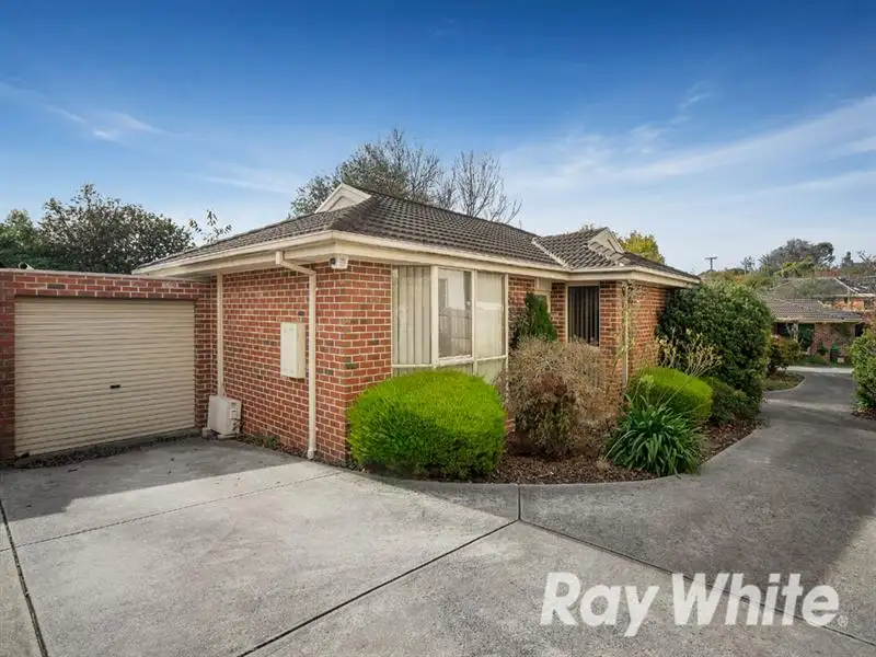 Main view of Homely house listing, 2/18 Trent Court, Burwood East VIC 3151