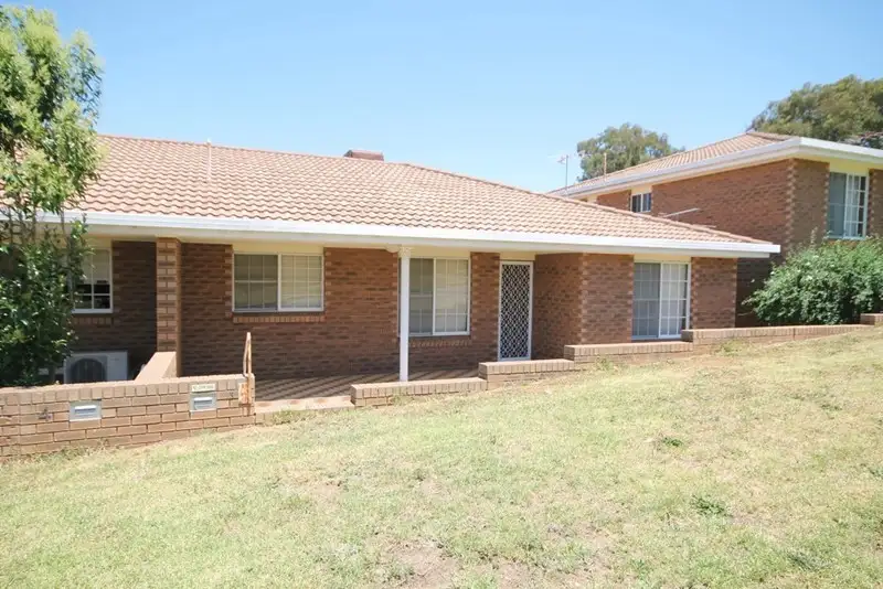 Main view of Homely villa listing, 3/48 Allanan Street, Young NSW 2594