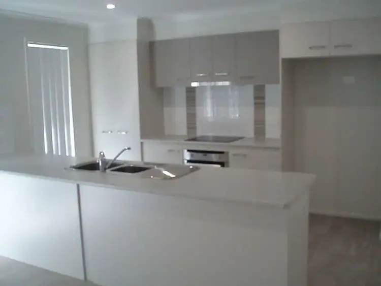 Sixth view of Homely house listing, 38 McLachlan Circuit, Willow Vale QLD 4209