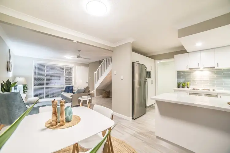 45/2 St Kevins Avenue, Benowa QLD 4217