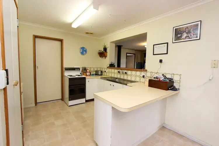 Seventh view of Homely house listing, 9 Truskett Street, Temora NSW 2666