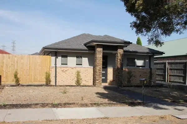 Main view of Homely unit listing, 3/6 Edna Street, Thomastown VIC 3074