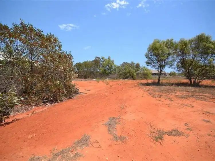 33 Fairway Drive, Cable Beach WA 6726