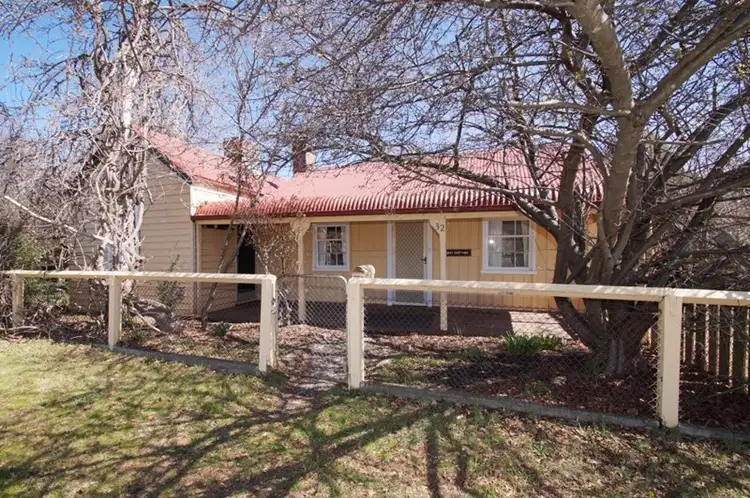 32 Martin Street, Armidale NSW 2350