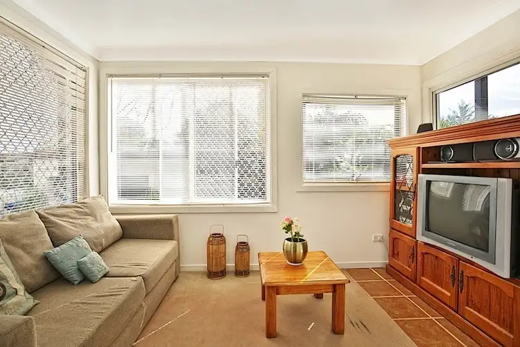 Fourth view of Homely house listing, 52 Roycroft Avenue, Mount Warrigal NSW 2528