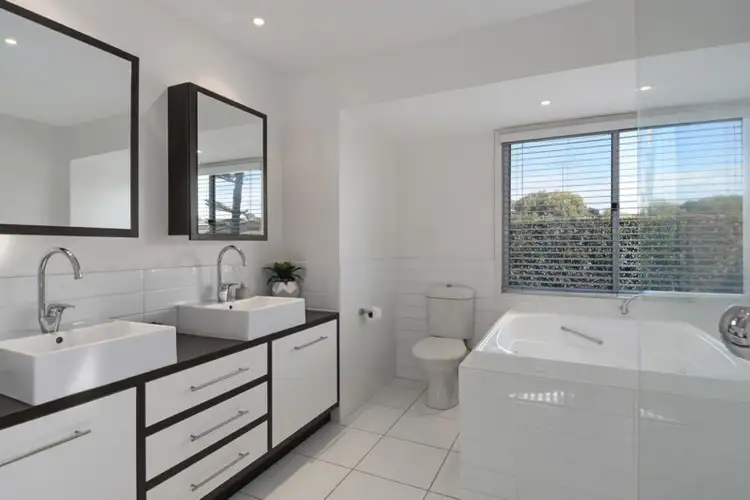 Seventh view of Homely house listing, 5 Margharita Place, Isle Of Capri QLD 4217