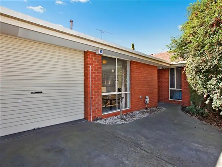 Second view of Homely unit listing, 3/76B Purinuan Road, Reservoir VIC 3073