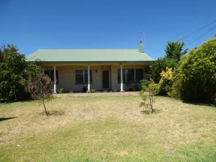 3 Ryan Street, Forbes NSW 2871