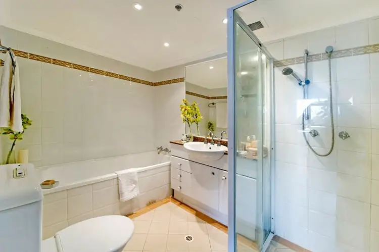 Fifth view of Homely apartment listing, 54/2a Hollywood Avenue, Bondi Junction NSW 2022
