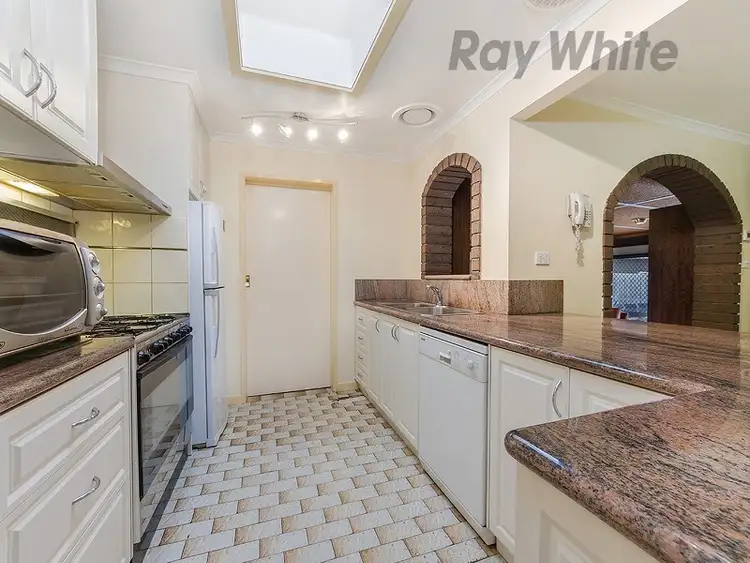 Fifth view of Homely house listing, 10 Coliban Court, St Albans VIC 3021