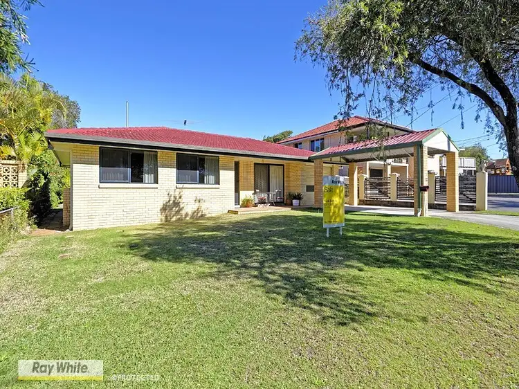 20 Kalimna Drive, Clontarf QLD 4019