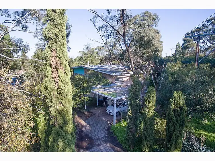 18 Shaftsbury Street, Eden Hills SA 5050