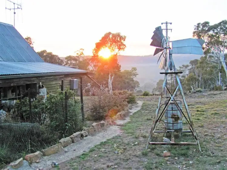 371 Neils Creek Road, Bungendore NSW 2621