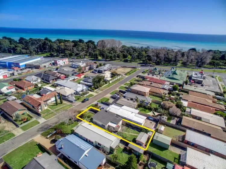 Sixth view of Homely house listing, 15 Second Avenue, Rosebud VIC 3939