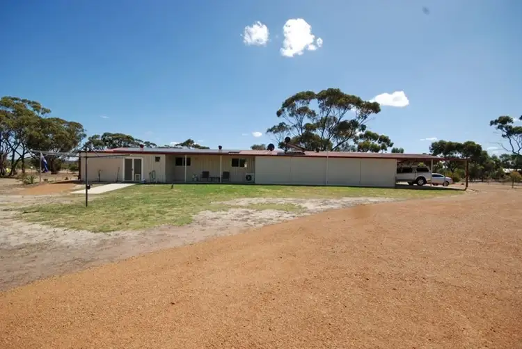 Fifth view of Homely house listing, 73 Johnston Street, Wagin WA 6315