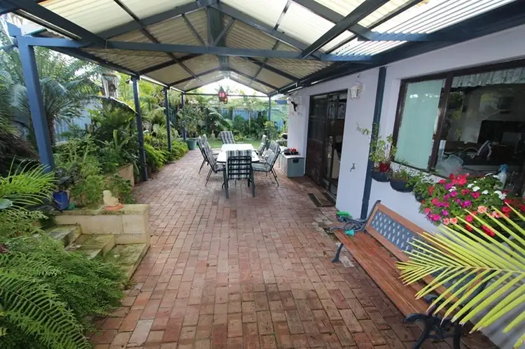 Main view of Homely house listing, 6 Oakapple Drive, Duncraig WA 6023
