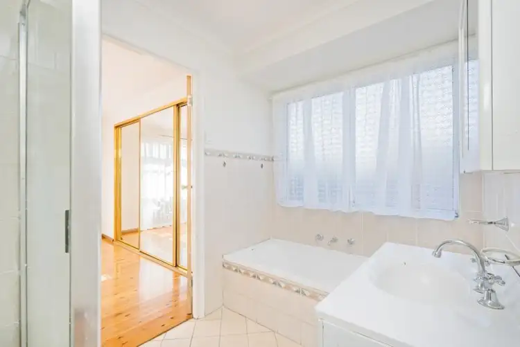 Sixth view of Homely house listing, 1 Cheryl Place, Plumpton NSW 2761