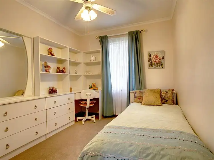 Seventh view of Homely house listing, 2 Milligan Drive, Para Vista SA 5093