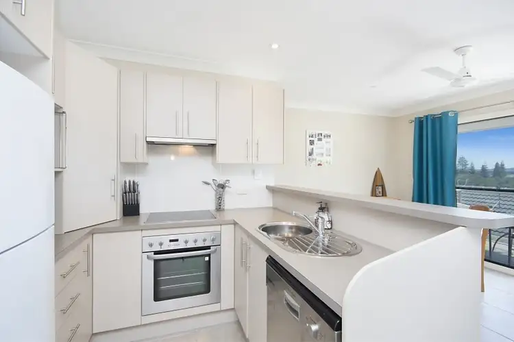 2/38 Yamba Street, Yamba NSW 2464