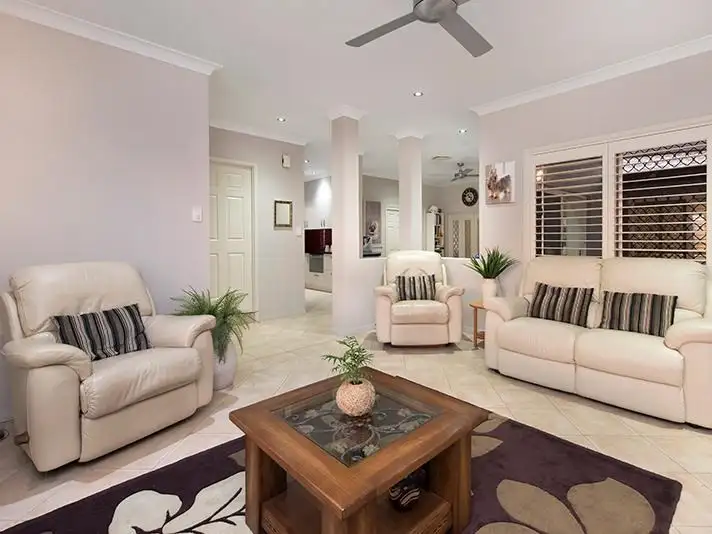 Second view of Homely house listing, 6 Flame Tree Crescent, Carindale QLD 4152