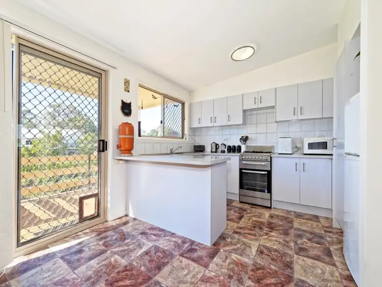 Fifth view of Homely house listing, 5 Elle Place, Deception Bay QLD 4508