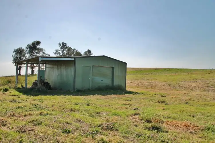 24 Hazelton Place MURRINGO via, Young NSW 2594
