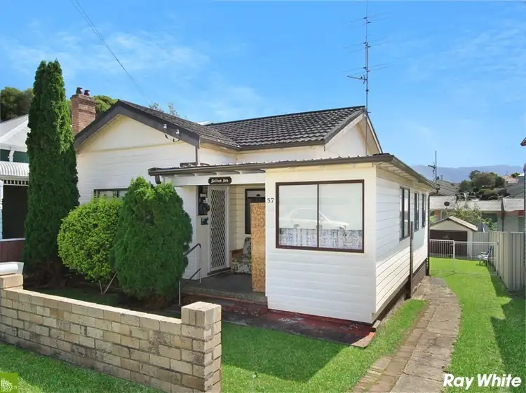 57 Russell Street, Woonona NSW 2517