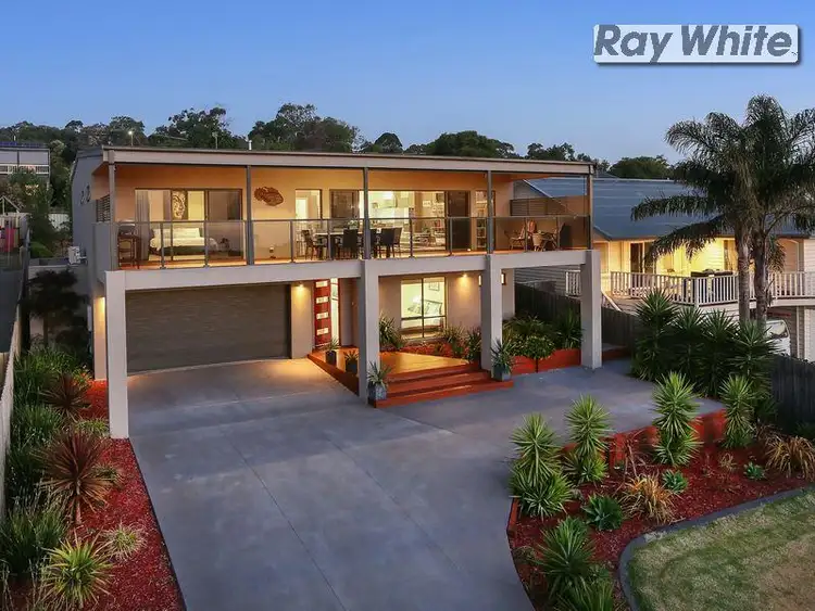 Second view of Homely house listing, 17 Seaview Close, Rosebud VIC 3939