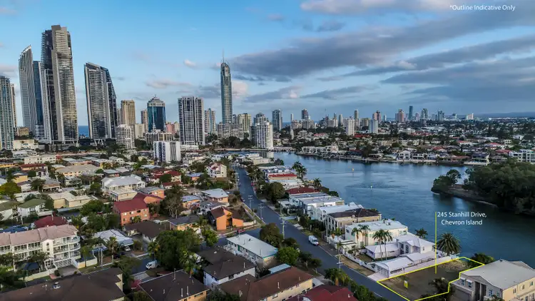 245 Stanhill Drive, Chevron Island QLD 4217