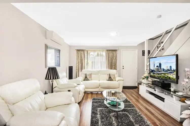Third view of Homely townhouse listing, 19/3 Amaroo Drive, Banora Point NSW 2486