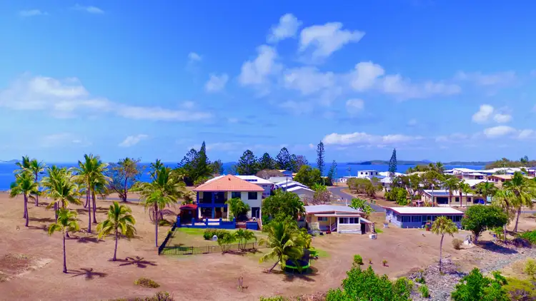 Sixth view of Homely house listing, 2 Cooper Avenue, Campwin Beach QLD 4737