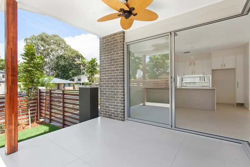 Main view of Homely villa listing, 1/5 Albion Avenue, Miami QLD 4220