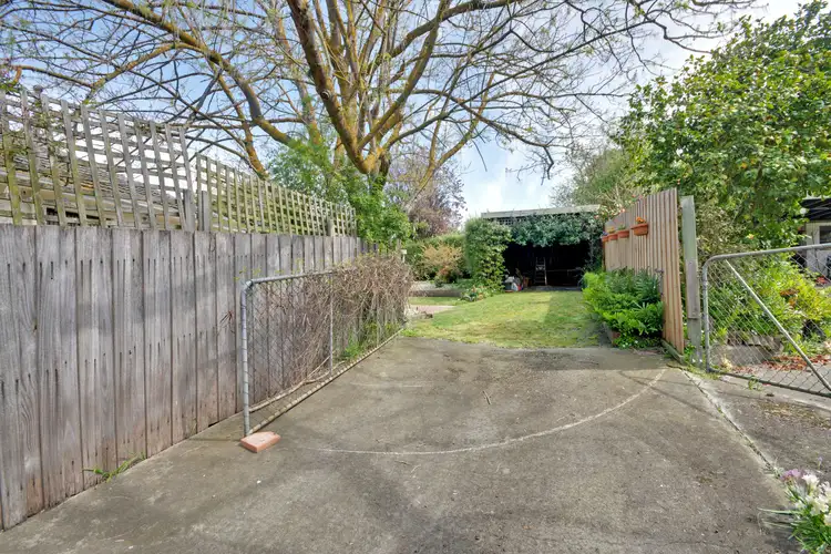 Seventh view of Homely house listing, 2 Hill Court, Traralgon VIC 3844