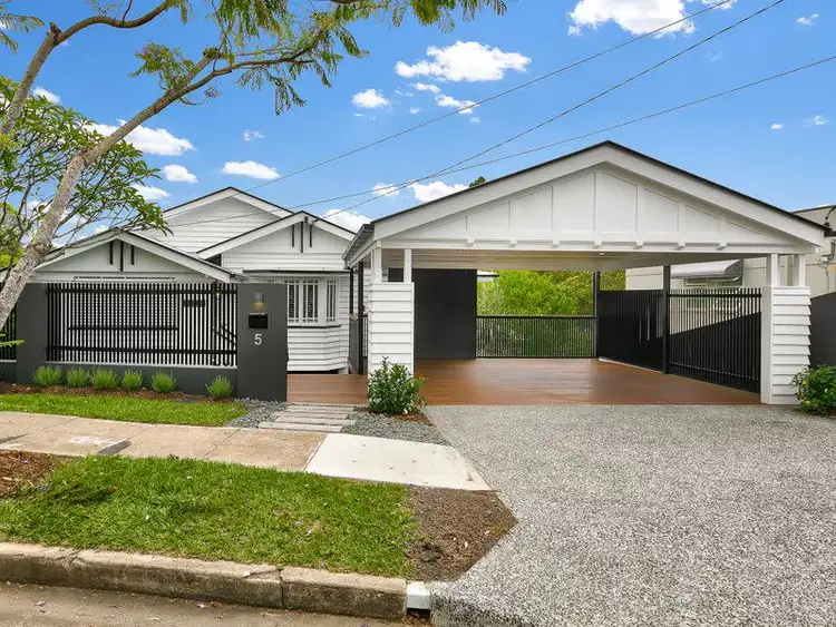 5 Davies Road, Ashgrove QLD 4060