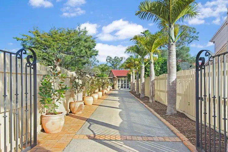 Fourth view of Homely house listing, 113 Cadogan Street, Carindale QLD 4152