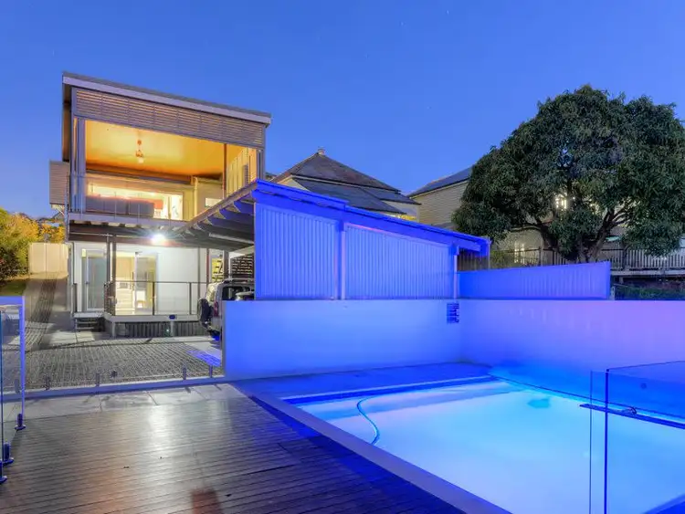 70 Windsor Road, Red Hill QLD 4059