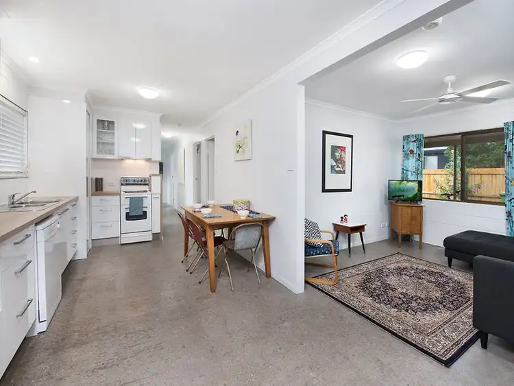 31 Nelson Street, Golden Beach QLD 4551