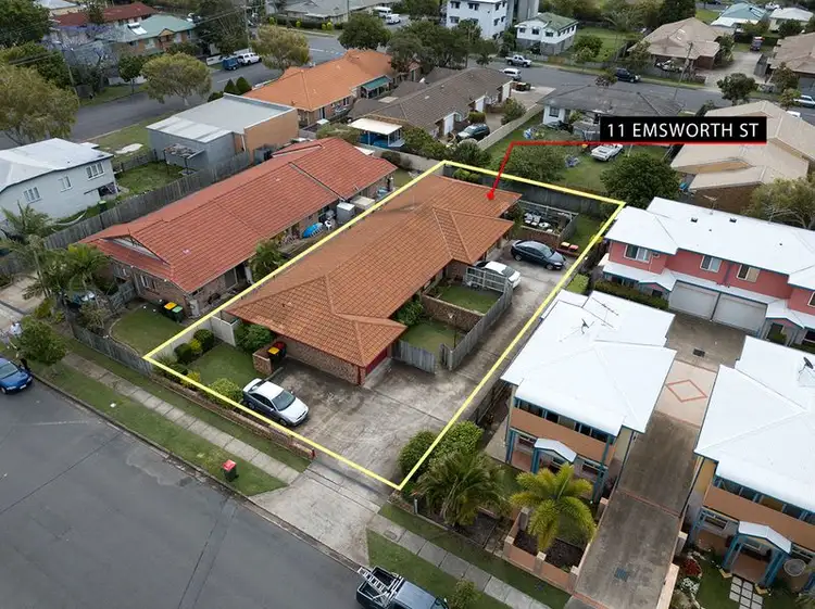 1-2/11 Emsworth Street, Wynnum QLD 4178