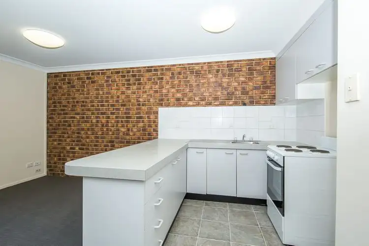 Seventh view of Homely block of units listing, 1-2/11 Emsworth Street, Wynnum QLD 4178