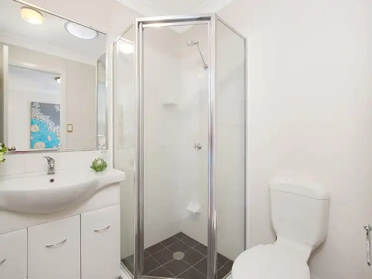 Fifth view of Homely unit listing, 3/33 Derby Street, Coorparoo QLD 4151