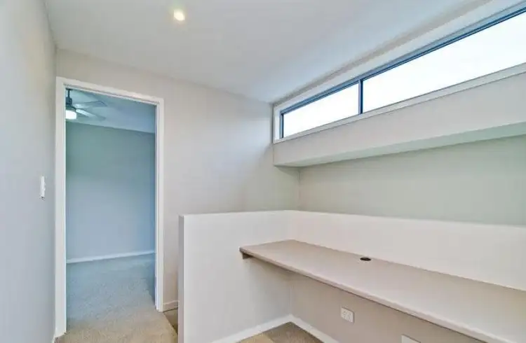 Sixth view of Homely house listing, 2/11 Lucy Street, Gaythorne QLD 4051