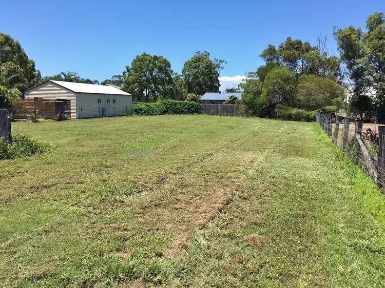 22 Blue Water Road, Booral QLD 4655