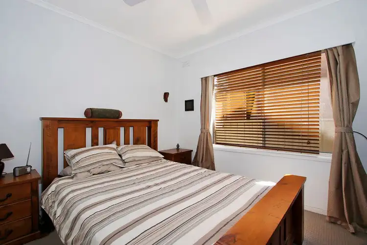 Fifth view of Homely other listing, 1-2/13 Latimer Street, Benalla VIC 3672