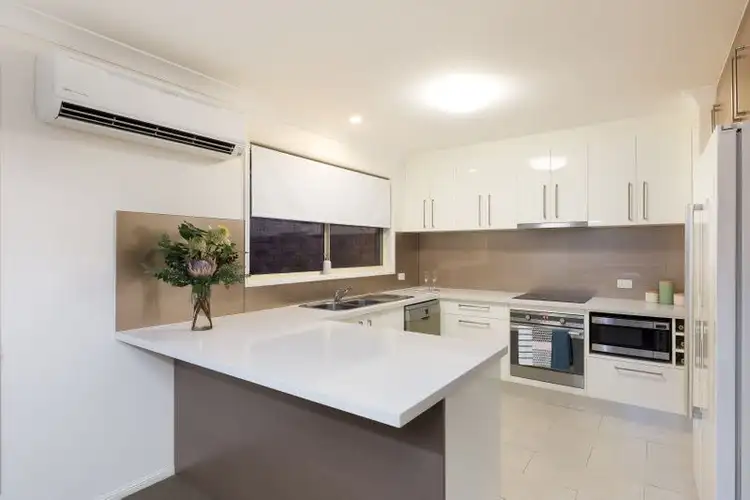 Second view of Homely house listing, 27 Cedar Street, Cannon Hill QLD 4170