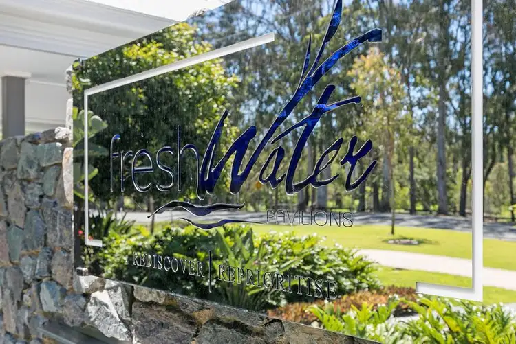 10/92-94 Sturgeon Street, Ormiston QLD 4160