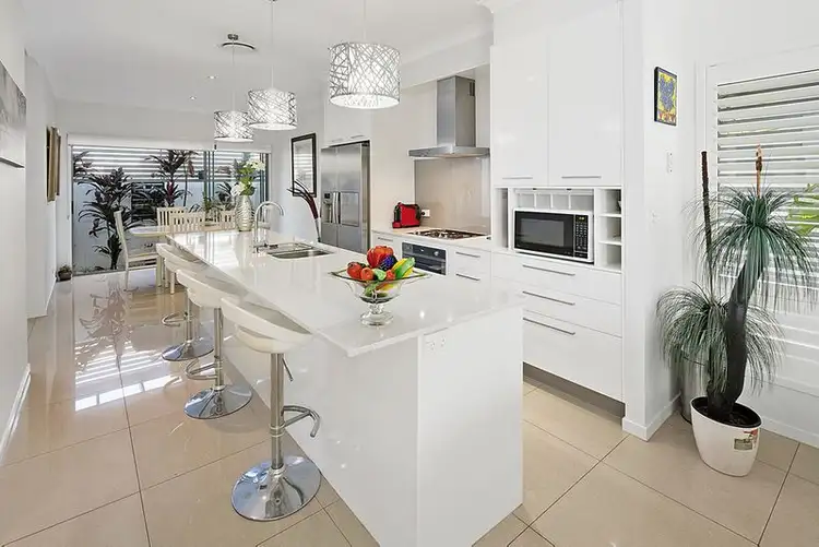Third view of Homely townhouse listing, 10/92-94 Sturgeon Street, Ormiston QLD 4160