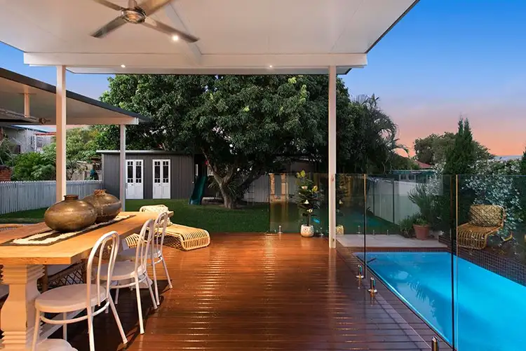 Third view of Homely house listing, 92 McIlwraith Avenue, Norman Park QLD 4170