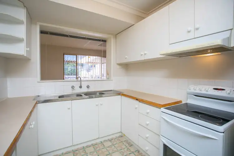 Seventh view of Homely house listing, 35 Tamarine Way, Swan View WA 6056