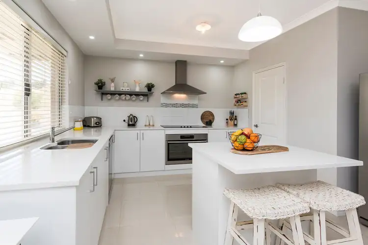 11 Citron Way, Lower Chittering WA 6084
